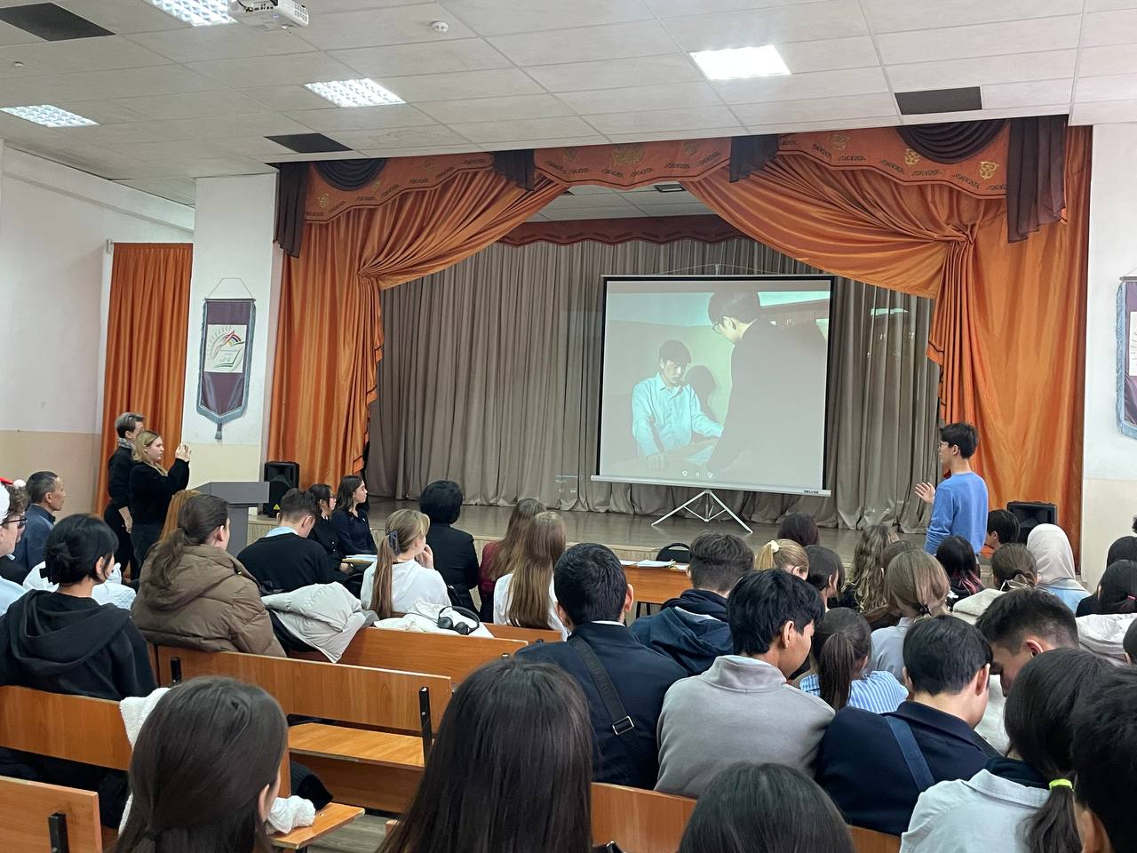 «Моделирование судебного процесса», среди учащихся 10-х и 11-х классов