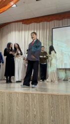 «Литературный конкурс-спектакль», среди учащихся 10-х и 11-х классов.