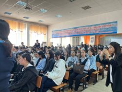 «Правовые последствия и ответственность за хранение, и распространение наркотиков»  «Наркобезопасность для подростков, ключевые принципы и рекомендации»