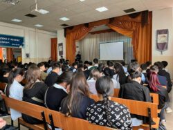 «Правовые последствия и ответственность за хранение, и распространение наркотиков»  «Наркобезопасность для подростков, ключевые принципы и рекомендации»